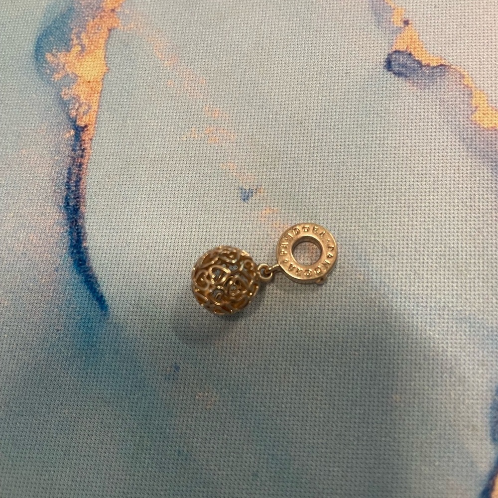Pandora Harmonious Hearts Rose Gold Dangle Charm - Picture 3 of 3